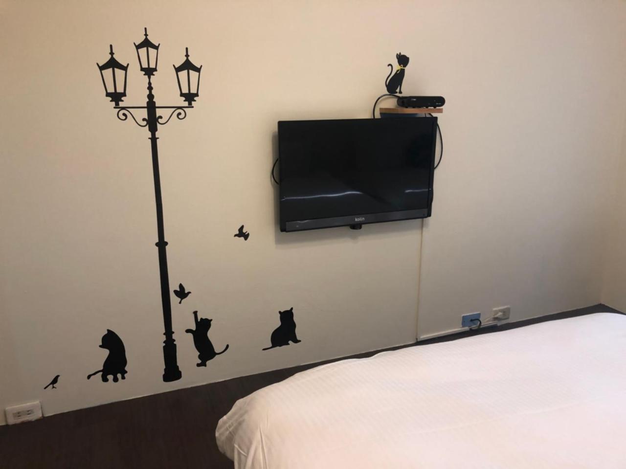 Happines Trip Inn Тайчжун Экстерьер фото