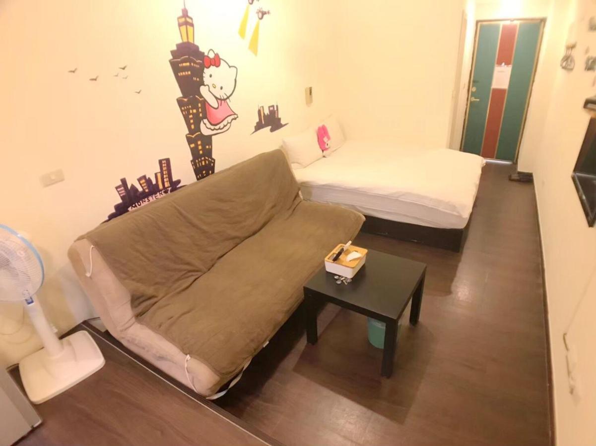 Happines Trip Inn Тайчжун Экстерьер фото